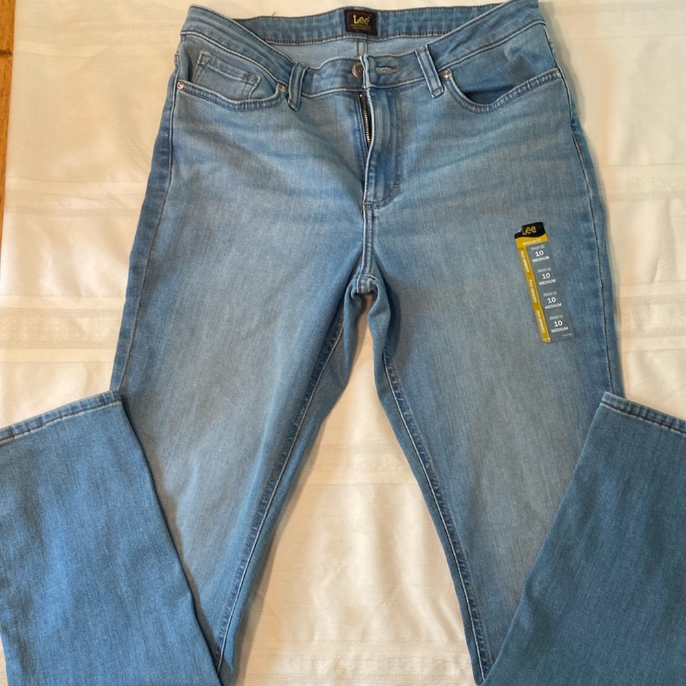 Lee regular fit, straight leg 10 medium
